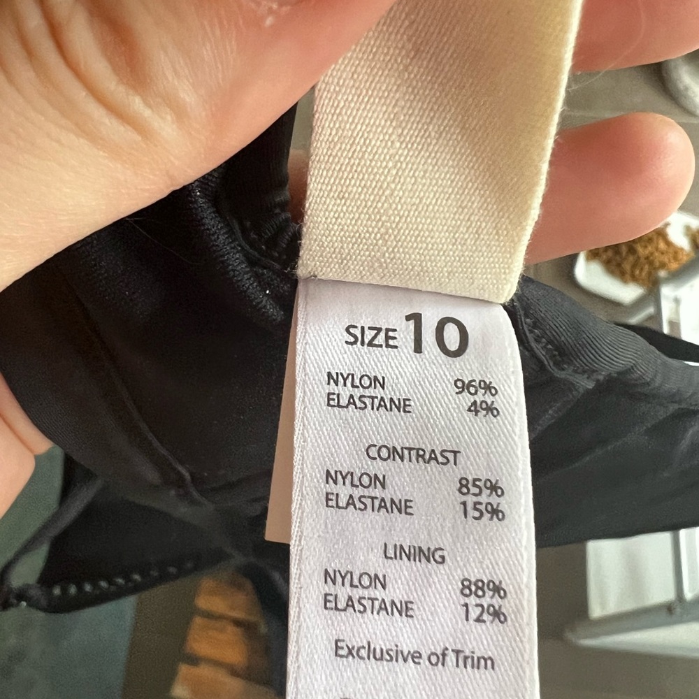 MileaTwo Piece swim suit size 8 bottoms, size 10 Top - Picture 8 of 8